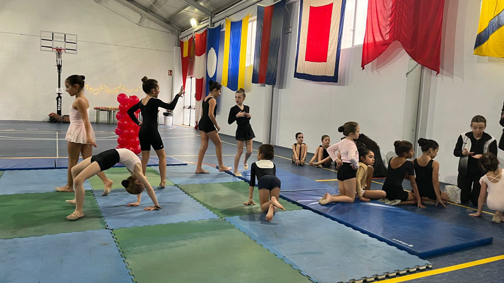 Exhibición Extraescolar Gimnasia Rítmica (18 diciembre 2024)